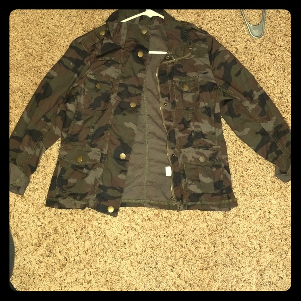 Mairices Camo jacket